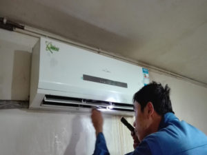 无极格力空调电话是多少